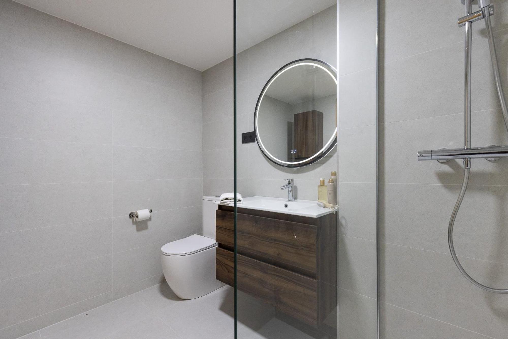 Uhc Arinsal Family Complex Apartment ซาลอว์ ห้อง รูปภาพ