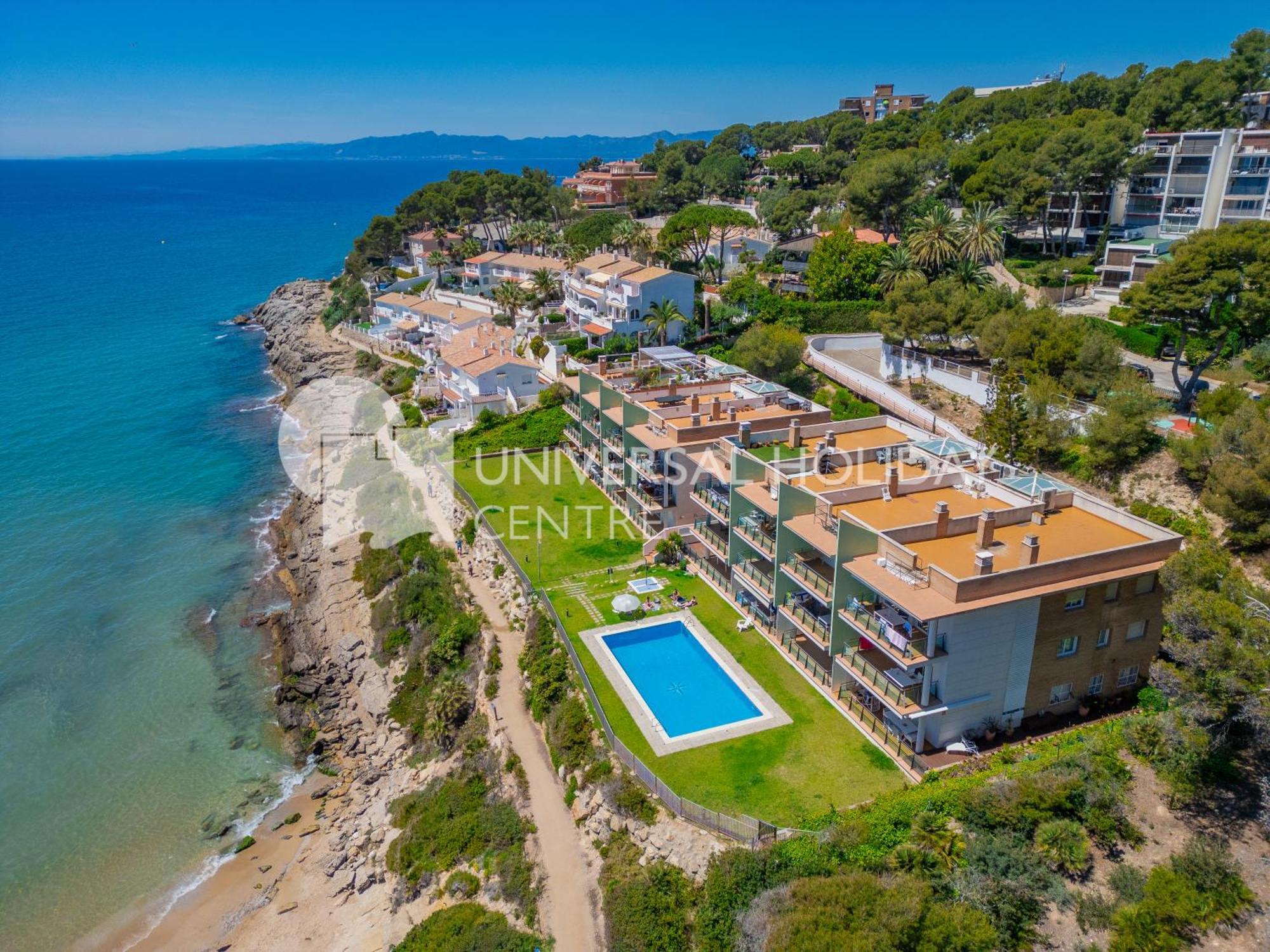 Uhc Arinsal Family Complex Apartment ซาลอว์ ภายนอก รูปภาพ